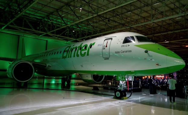 Binter lanza una promoción de vuelos desde Corvera hacia Canarias por menos de cien euros