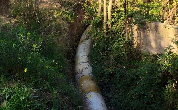 La Policía paraliza unas obras de entubamiento sin licencia en el brazal Sierra de Murcia