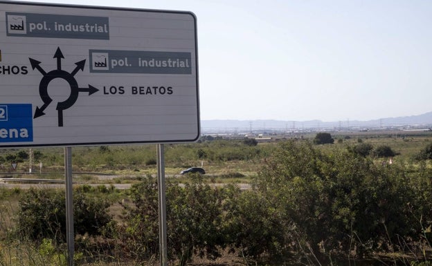 Sepes garantiza que el Puerto de Cartagena tendrá el suelo de la zona logística en abril