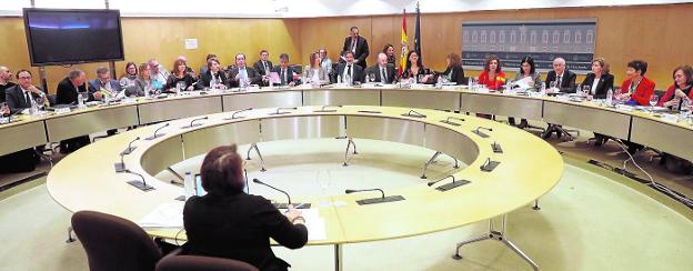 Las comunidades temen que se aplace otra vez la reforma de la financiación