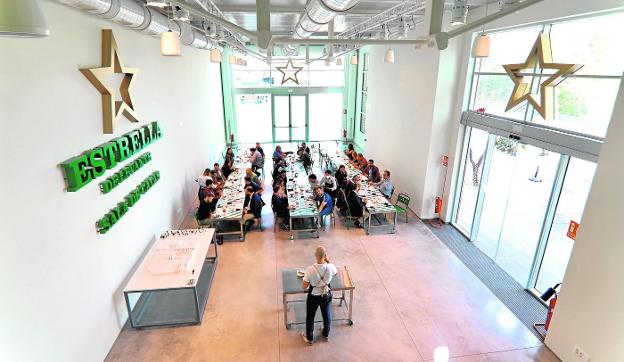 Las visitas a Estrella de Levante reciben el sello '1001 Sabores Región de Murcia' en Fitur 2022