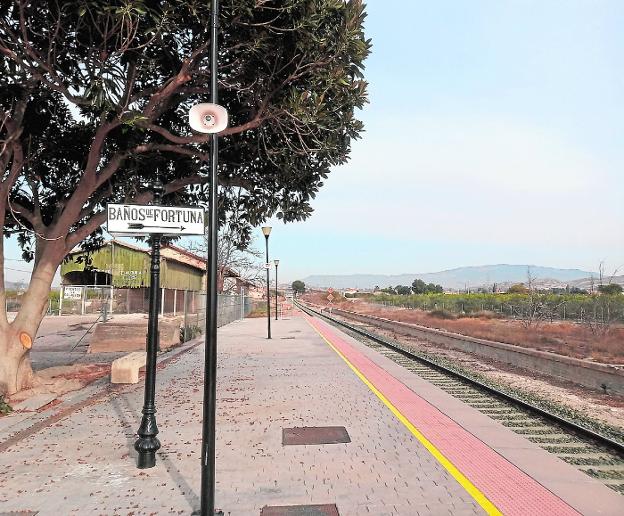 Los autobuses tardarán 1 hora y 45 minutos de Cartagena a Archena para ir a Madrid en tren