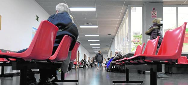 El SMS solo mantiene el nivel rojo en cinco centros de salud