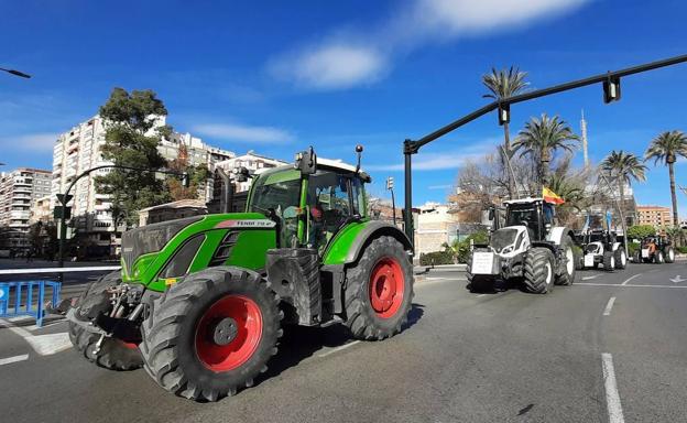 Los agricultores, en la protesta del campo: «No existe ningún futuro»