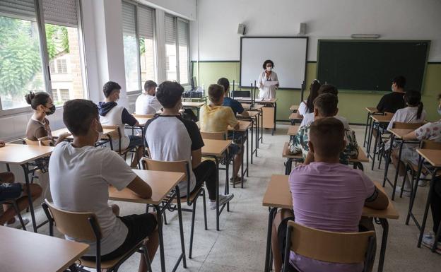 La Comunidad impulsa una comisión para atajar los problemas de salud mental en las aulas