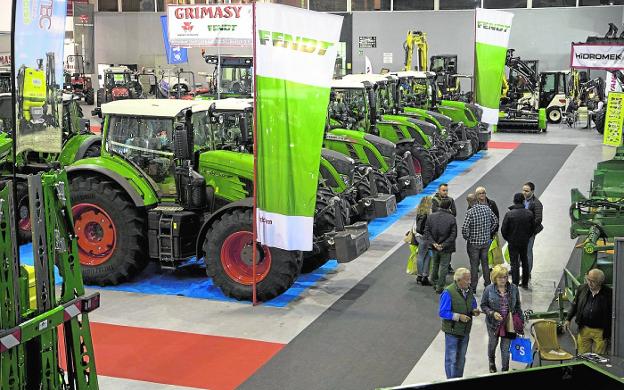 El agro murciano sigue líder en maquinaria nueva, pese a reducir sus compras