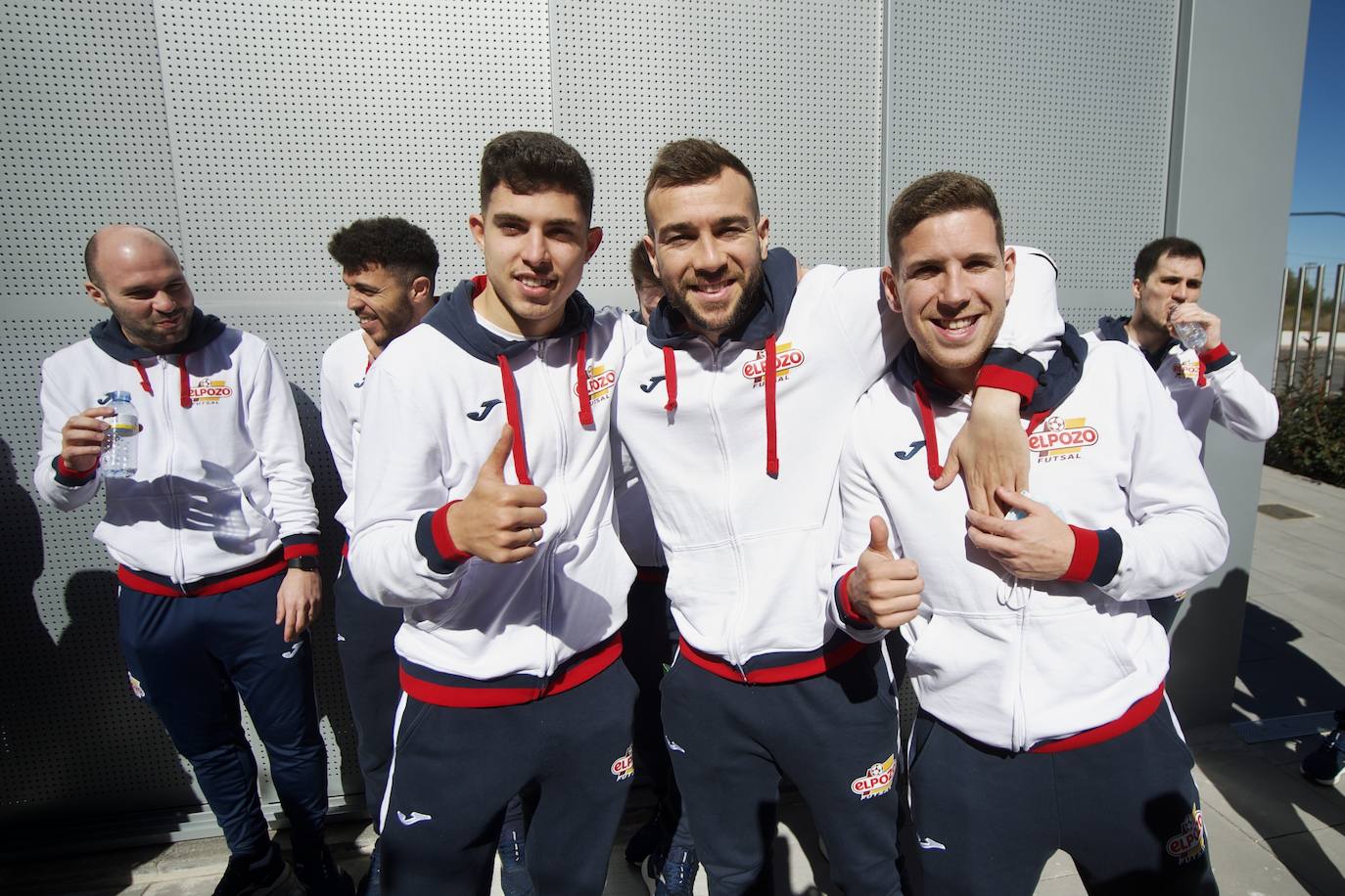 ElPozo visita las instalaciones de Estrella de Levante