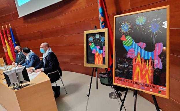 Pañuelos al aire para dar el pistoletazo de salida a la vuelta del Entierro de la Sardina