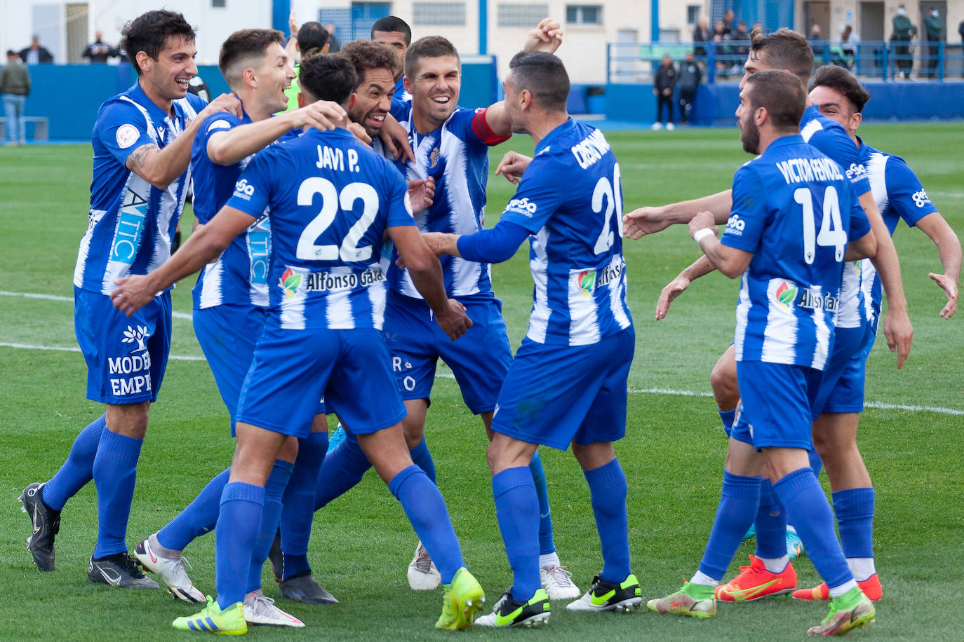 El Águilas despierta contra el Mar Menor
