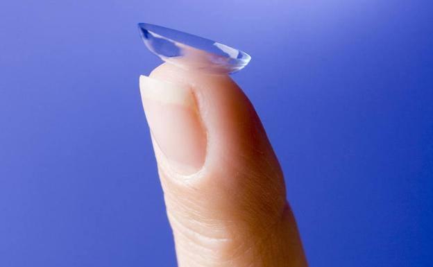 La Agencia de Medicamentos retira del mercado un conocido suero para lentillas