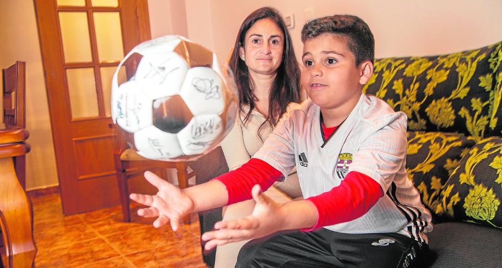 El niño del ascenso sigue en la lucha