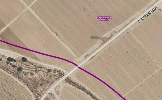 Tres heridos tras chocar una furgoneta contra un coche en Sangonera la Seca