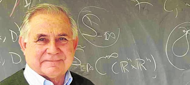 Antonio Córdoba Barba: «Las matemáticas se encuentran en todas partes, desde el DNI al TAC para detectar tumores»