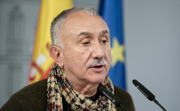 El líder de UGT apuesta por controlar los precios en lugar de bajar los impuestos