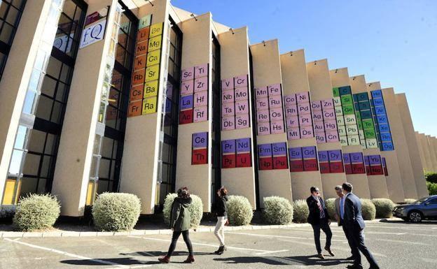 La Facultad de Química de la UMU abre un 'green meeting' para propiciar el encuentro con el tejido industrial