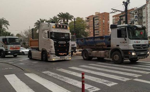 Mayoristas del Mercado Central de Frutas advierten de posible desabastecimiento si continúa la huelga de transportistas