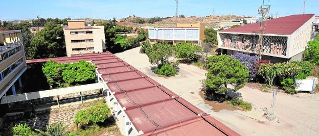 La Comunidad opta por recuperar para uso público el complejo de Espinardo