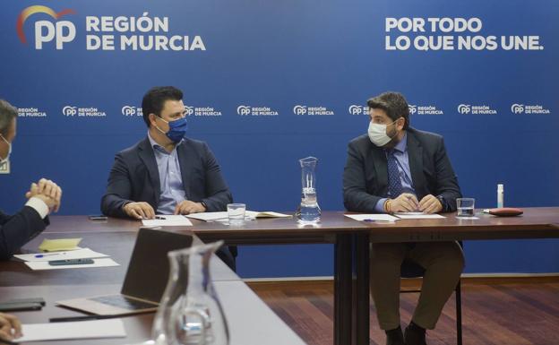 El aparato del PP se arma de moral con el Cemop y la elección de compromisarios