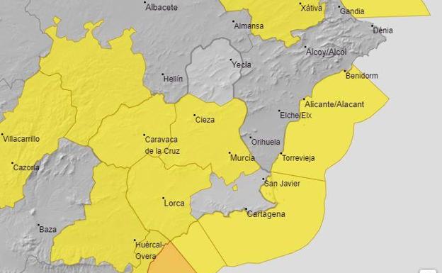 Aviso amarillo en gran parte de la Región de Murcia por lluvias que pueden dejar hasta 20 litros en una hora este viernes