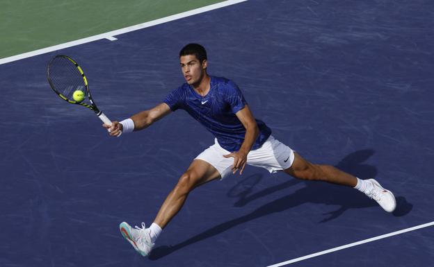Horario y dónde ver el debut de Carlos Alcaraz ante Marton Fucsovics en el Masters de Miami