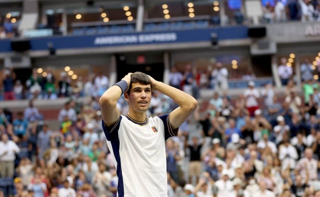 Alcaraz se reencuentra con Tsitsipas, su primera gran víctima