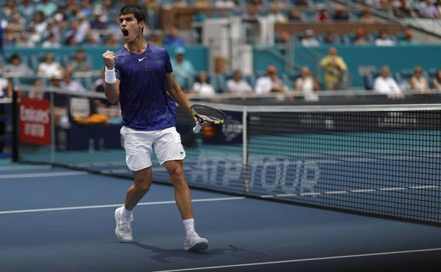 Carlos Alcaraz asciende al puesto 11 del ranking ATP y ya es el segundo mejor tenista del año