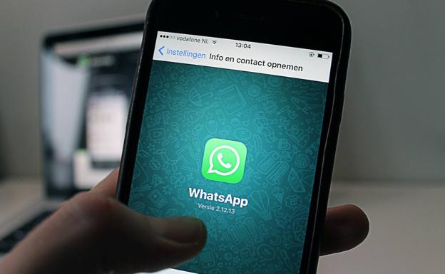 Investigadores de la UMU descifran la 'caja negra' de WhatsApp como entorno de conversación política