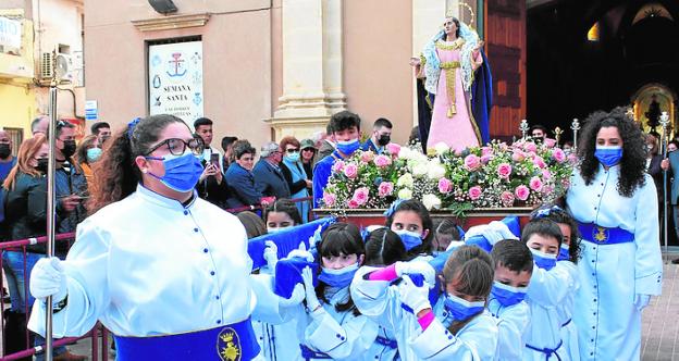 La procesión infantil da el arranque a los cortejos de Las Torres de Cotillas