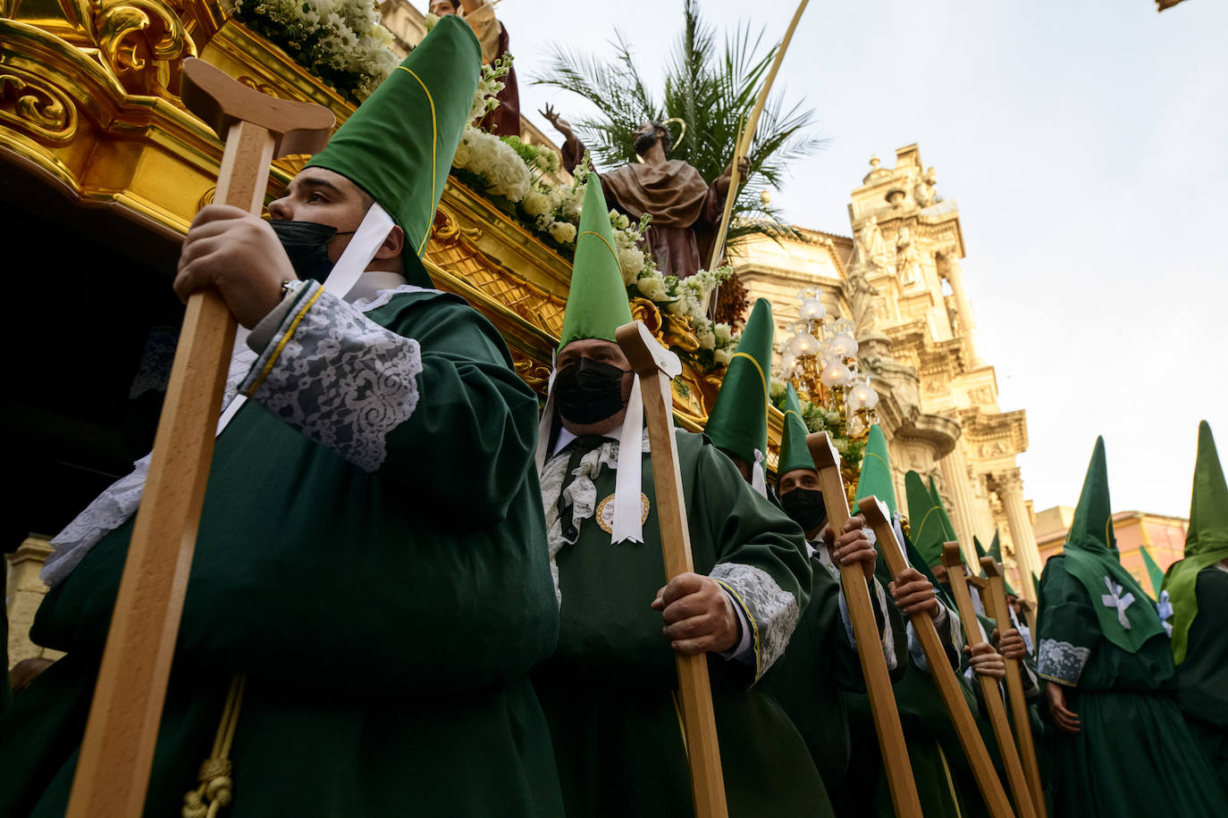 Túnicas verdes por San Pedro