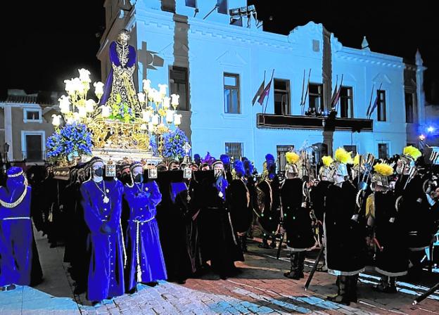 Cieza se viste de largo para su Prendimiento