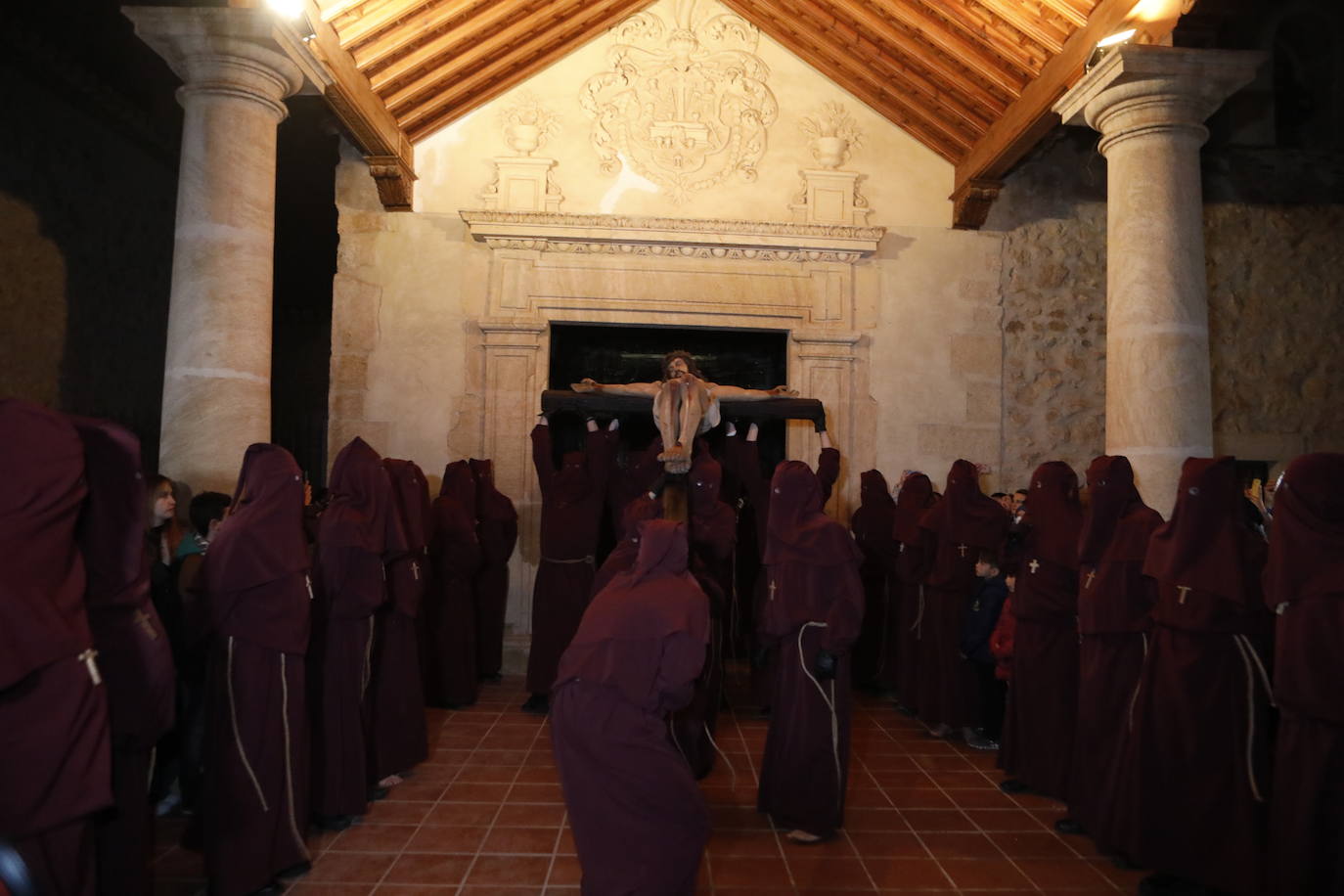 Penitencia morada en el monte Calvario de Lorca
