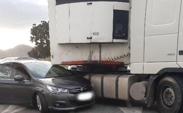 Herida una mujer en un accidente de tráfico en Lorca
