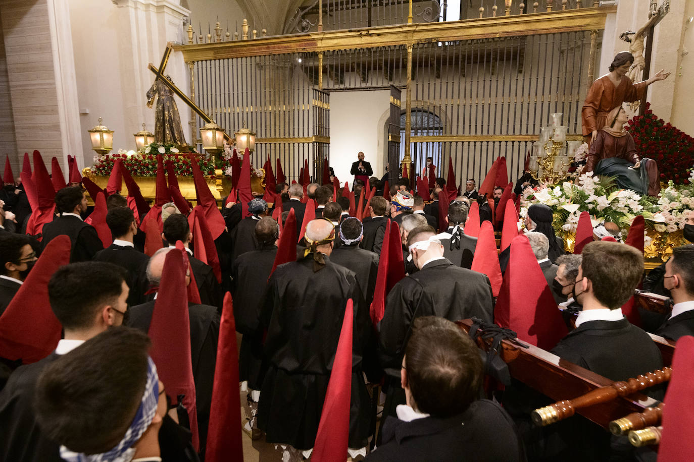 Las cofradías de Servitas, el Santo Sepulcro y la Misericordia cierran el Viernes Santo