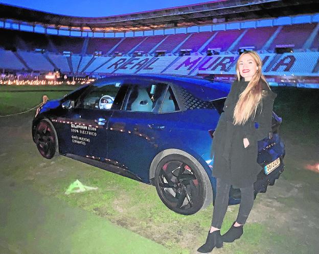 El nuevo Cupra Born, en el tributo a Coldplay