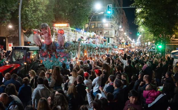 Murcia arde con el Entierro de la Sardina