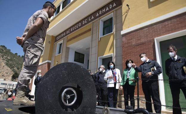 Robles asegura que el aumento del gasto en Defensa «beneficiará» a Cartagena