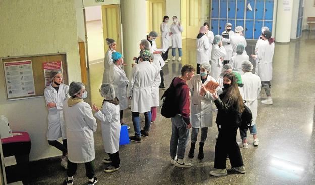 UMU y UCAM urgen a aumentar las plazas MIR ante la llegada de Medicina a Alicante en 2023