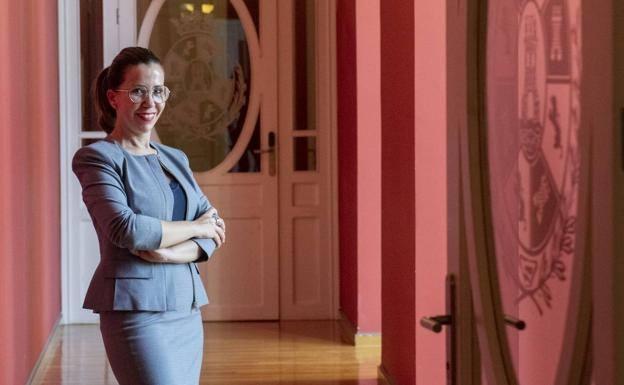 Castejón quiere presentar el 14 de mayo su nuevo proyecto político