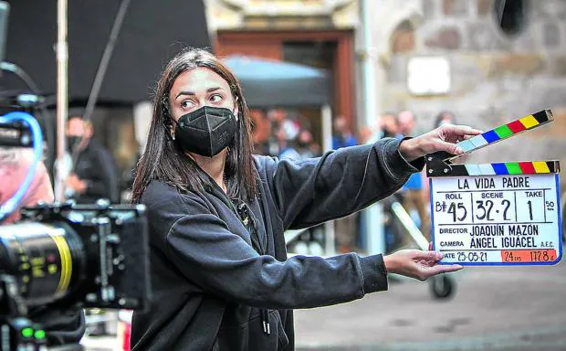 Filming of the comedy 'La vida padre' in Bilbao.