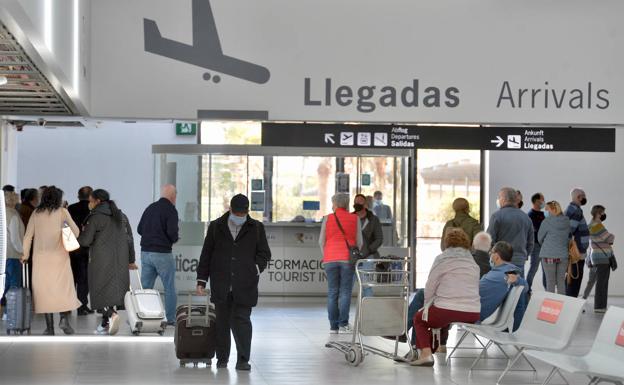 Vuelta a la carga para que De la Cierva dé nombre al aeropuerto