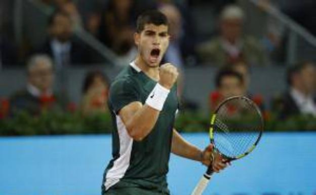 Alcaraz busca el pase a cuartos el día que cumple 19 años