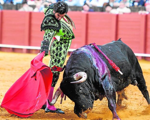 Morante, en los cuernos de la Luna