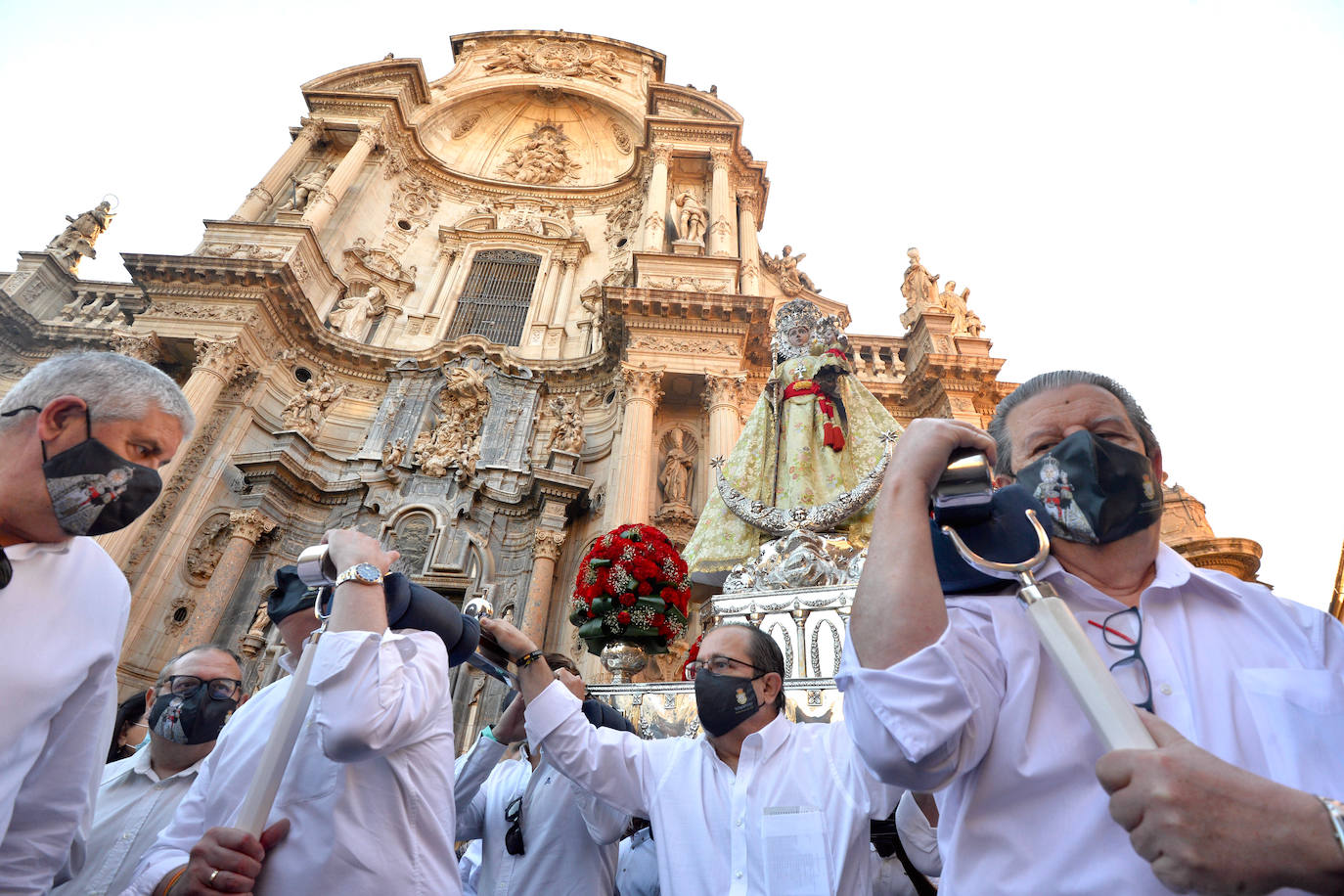 La romería de la Morenica en su regreso a su santuario de Algezares, en imágenes