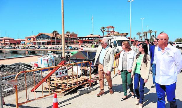 El puerto deportivo de San Pedro renueva los cuatro pantalanes y mejora su sostenibilidad