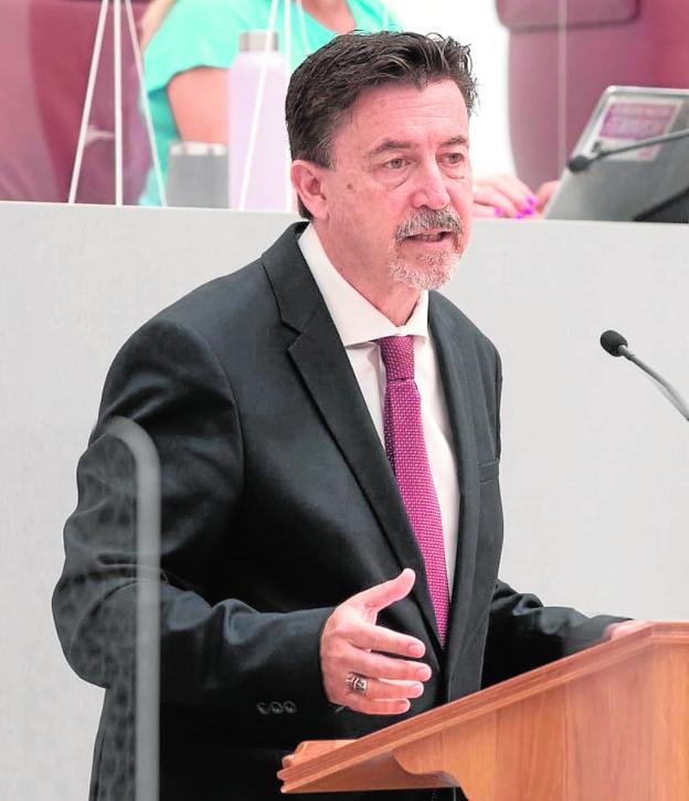 Los enemigos de la democracia