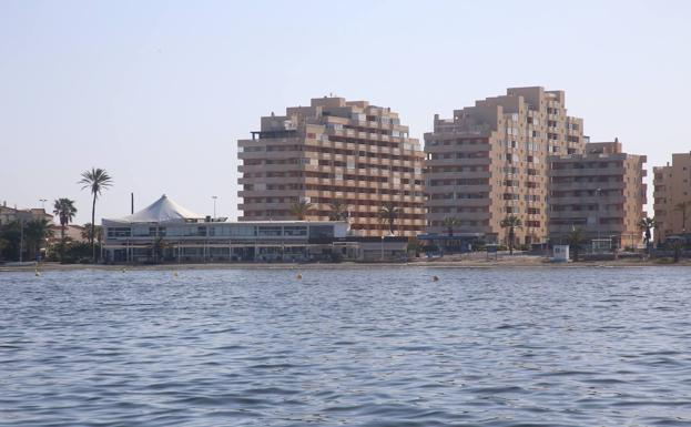 Así está el Mar Menor en la zona del Hotel Doblemar