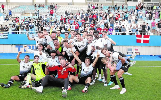 Revilla deja al Cartagena B de nuevo a 90 minutos del ascenso