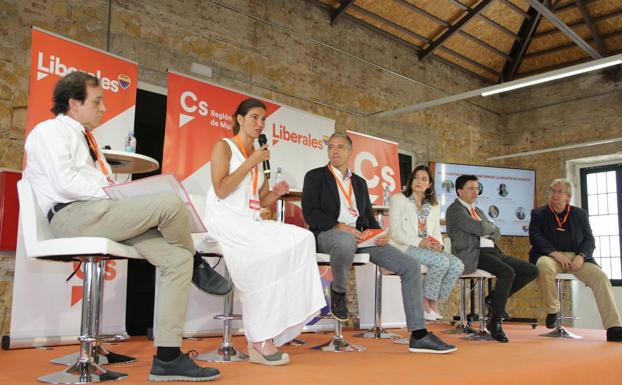 Ciudadanos es el partido de los autónomos, la educación y la defensa y protección del Mar Menor