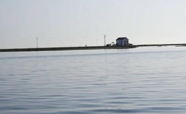 Así está el Mar Menor en la zona de Las Encañizadas