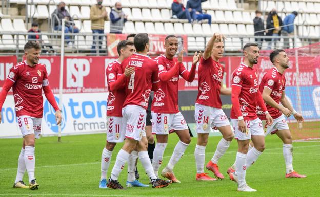 El Rayo Cantabria, primer rival del Real Murcia en el 'playoff'